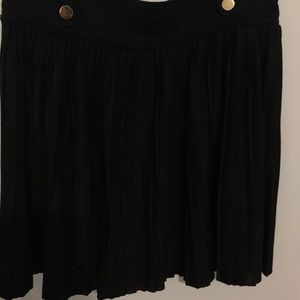 Cutest black skirt!